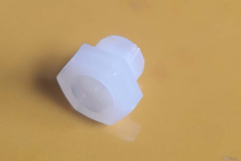 尼龍PA1010應(yīng)用于螺帽加工-扭力大、抗彎強(qiáng)度好